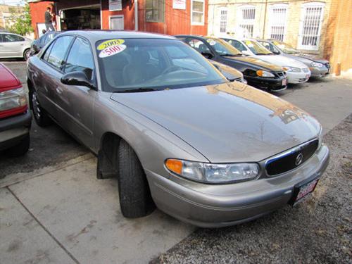 Buick Century 2003 photo 2