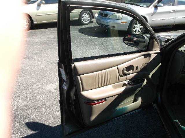 Buick Century 2003 photo 3