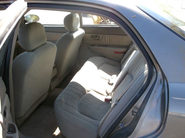 Buick Century 2003 photo 9