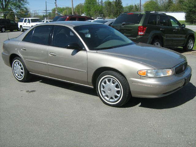 Buick Century 2003 photo 2