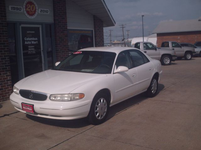 Buick Century 2003 photo 2