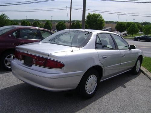 Buick Century 2003 photo 1