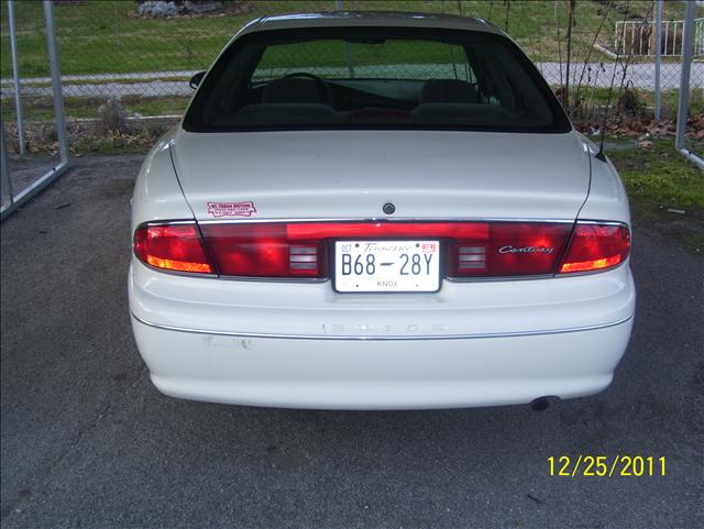 Buick Century 2003 photo 3