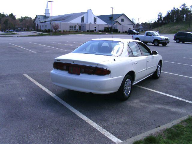 Buick Century 2003 photo 5