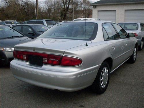 Buick Century 2003 photo 2