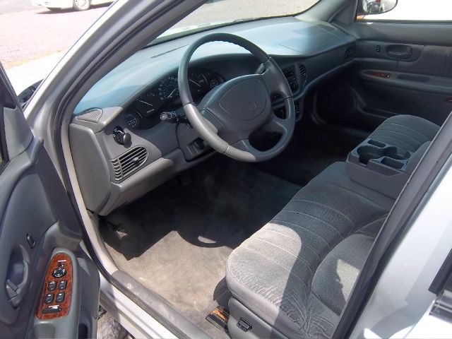 Buick Century 2004 photo 1