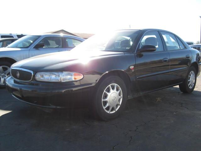 Buick Century 2004 photo 1