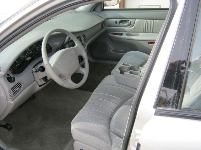 Buick Century 2004 photo 2