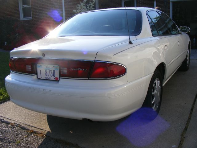 Buick Century 2005 photo 2