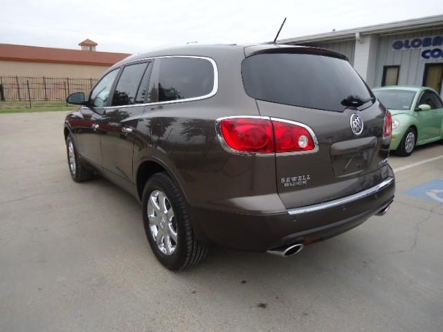 Buick Enclave 2008 photo 1
