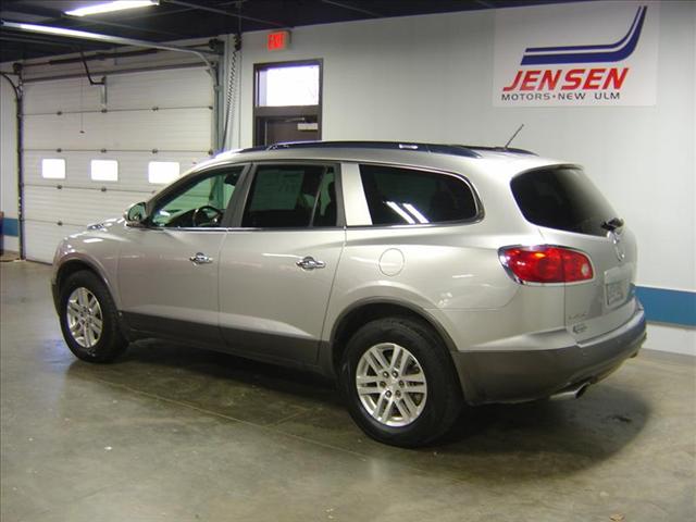 Buick Enclave 2008 photo 2