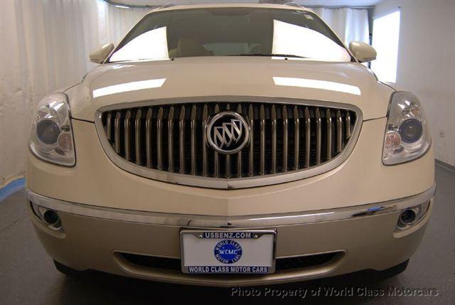 Buick Enclave 2008 photo 1