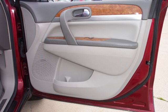 Buick Enclave 2008 photo 11