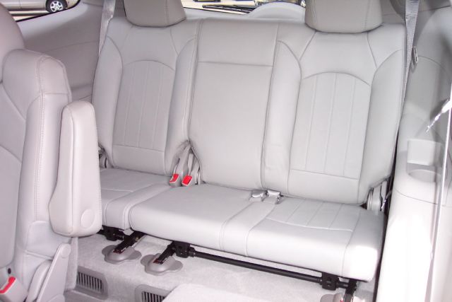 Buick Enclave 2008 photo 15
