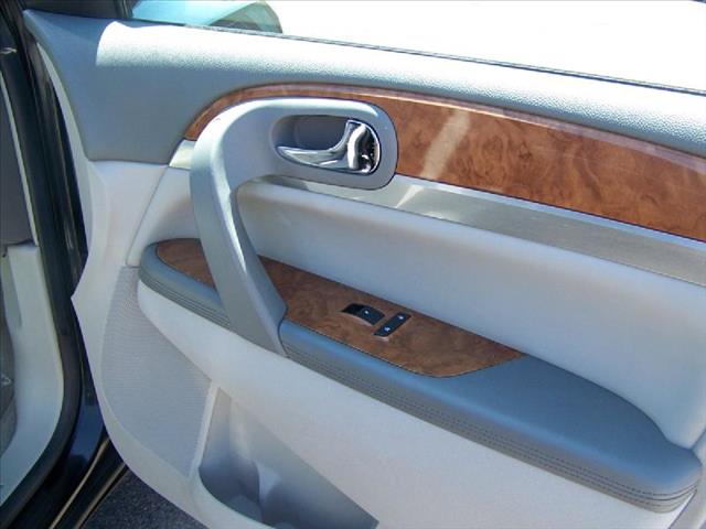 Buick Enclave 2008 photo 19