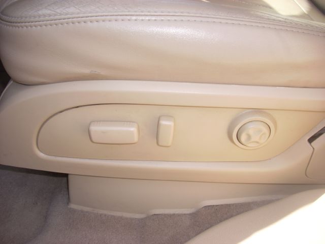 Buick Enclave 2008 photo 11