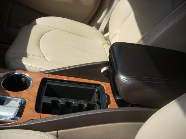 Buick Enclave 2008 photo 14