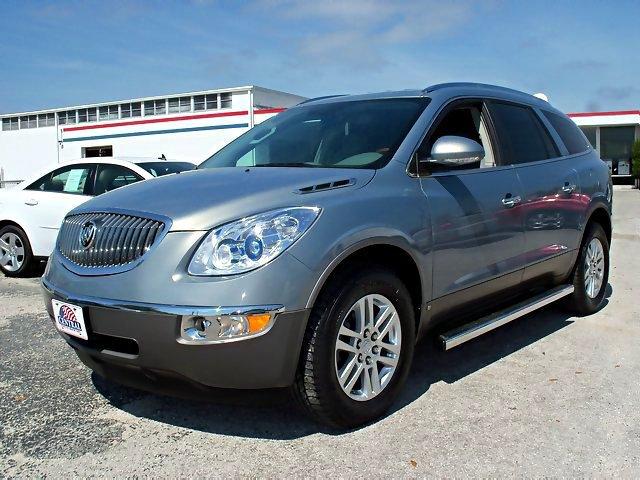 Buick Enclave 2008 photo 1