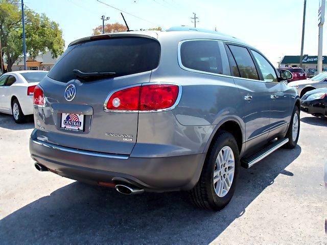 Buick Enclave 2008 photo 3
