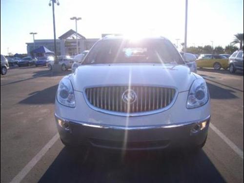 Buick Enclave 2009 photo 1