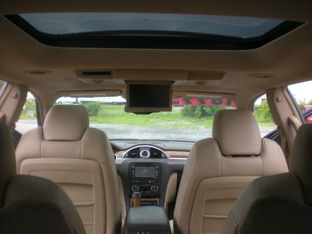 Buick Enclave 2009 photo 2
