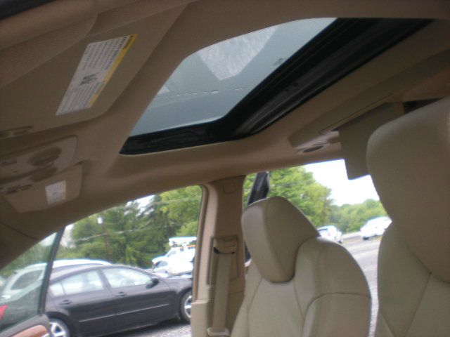 Buick Enclave 2009 photo 33