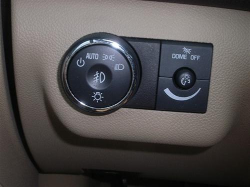 Buick Enclave 2009 photo 2