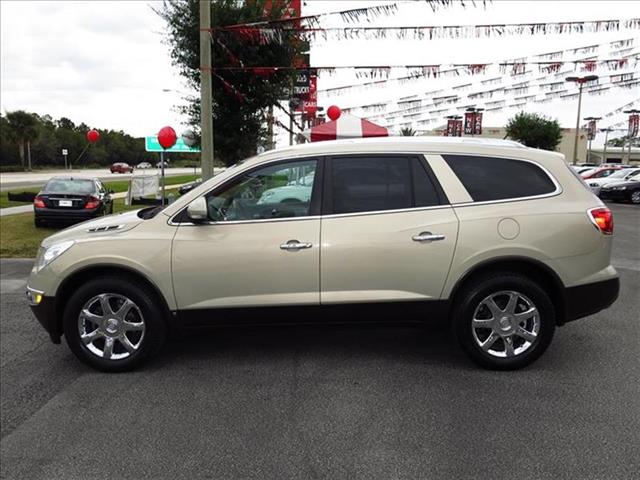 Buick Enclave 2009 photo 1