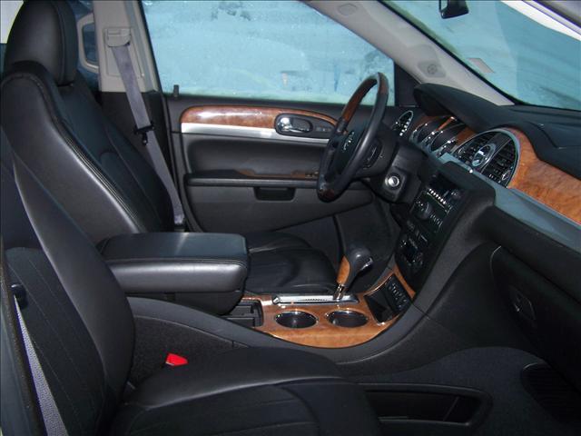 Buick Enclave 2009 photo 1