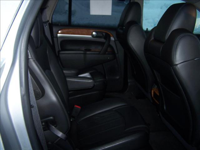 Buick Enclave 2009 photo 3