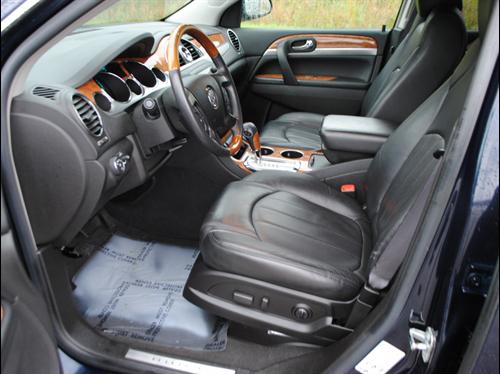Buick Enclave 2009 photo 1