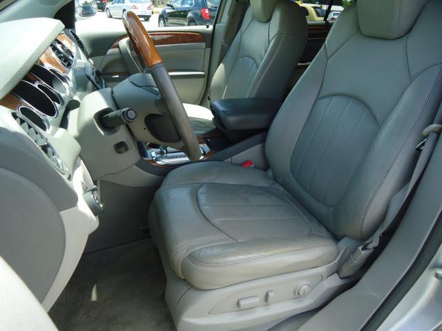 Buick Enclave 2009 photo 10