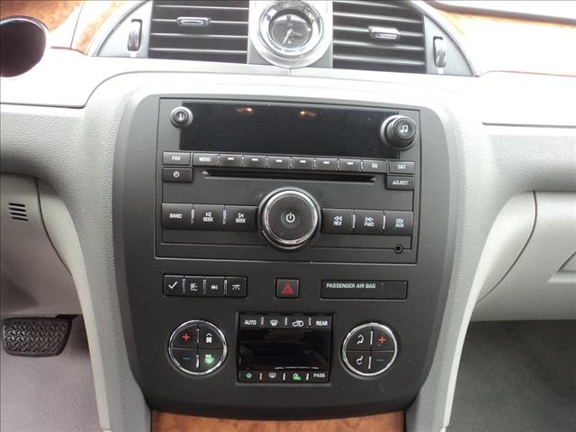 Buick Enclave 2009 photo 6