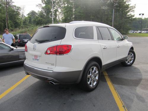 Buick Enclave 2009 photo 2