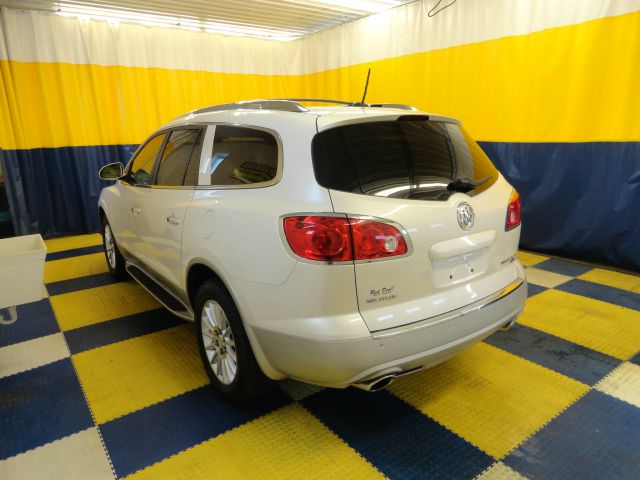 Buick Enclave 2010 photo 4