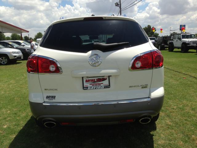 Buick Enclave 2010 photo 1