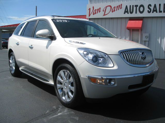 Buick Enclave 2010 photo 1