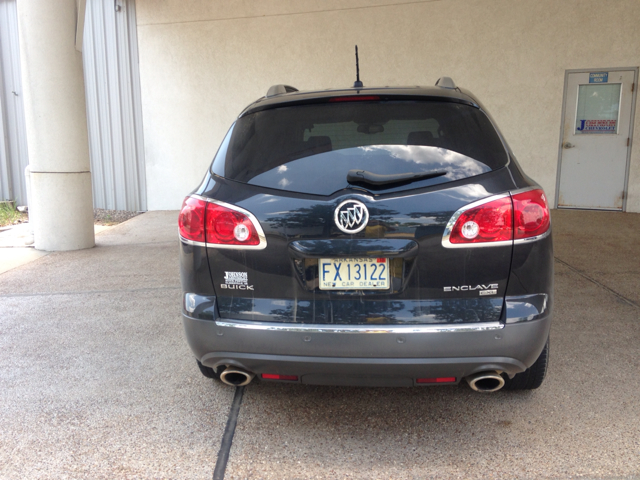 Buick Enclave 2010 photo 2