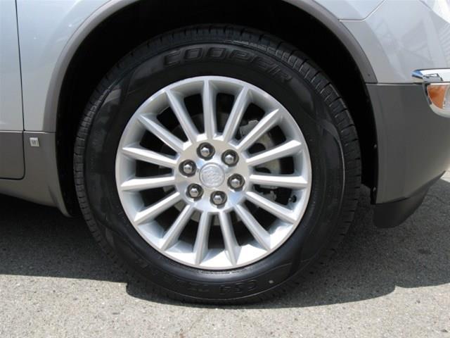 Buick Enclave 2010 photo 12