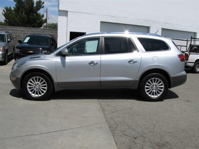 Buick Enclave 2010 photo 8