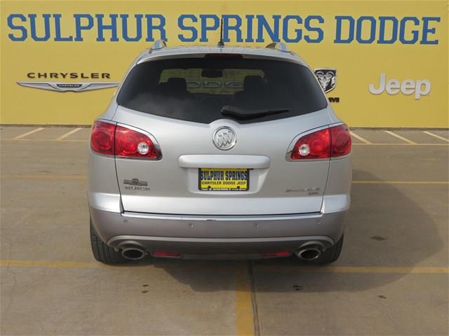 Buick Enclave 2010 photo 4