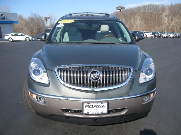 Buick Enclave 2011 photo 2