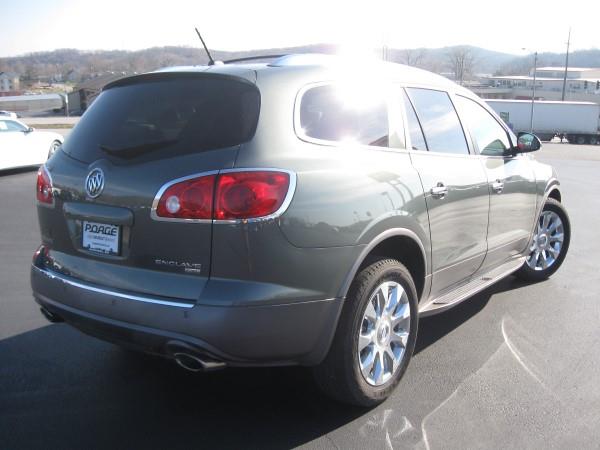 Buick Enclave 2011 photo 4