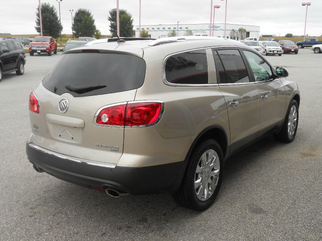 Buick Enclave 2011 photo 4