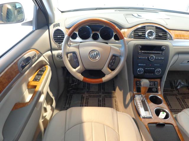 Buick Enclave 2011 photo 4