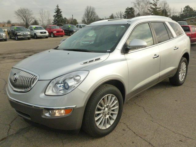 Buick Enclave SLT 3RD ROW 4X4 SUV