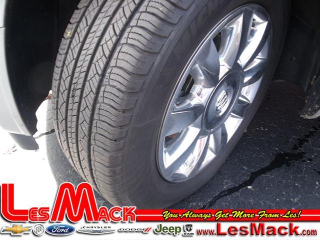 Buick Enclave 2011 photo 1