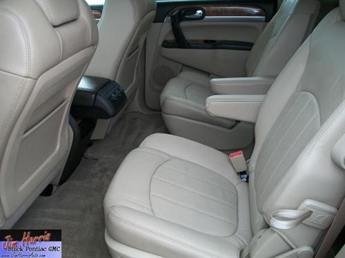 Buick Enclave 2011 photo 1