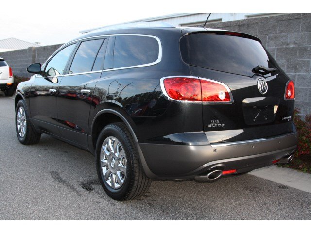 Buick Enclave 2011 photo 4