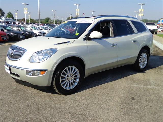 Buick Enclave SLT 3RD ROW 4X4 SUV